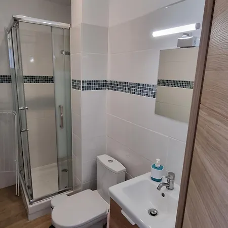 Lejlighed Mutum - 2 Personnes Ou Duplex 5 Personnes , Idealement Places A 100m De La