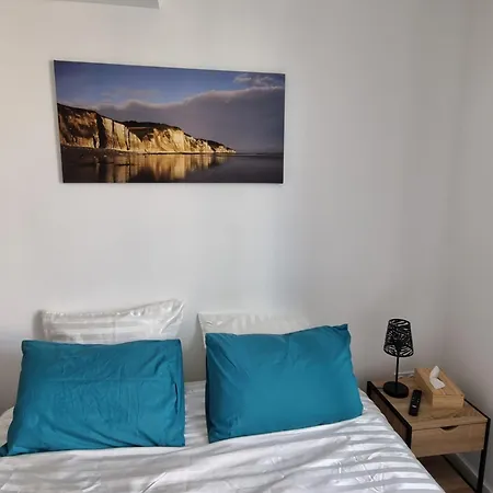 Mutum - 2 Personnes Ou Duplex 5 Personnes , Idealement Places A 100m De La Appartement Dieppe