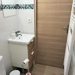 Διαμέρισμα Mutum - 2 Personnes Ou Duplex 5 Personnes , Idealement Places A 100m De La