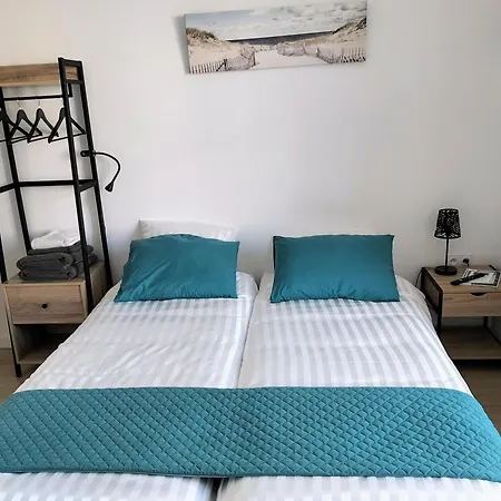 Mutum - 2 Personnes Ou Duplex 5 Personnes , Idéalement Placés à 100m De La *