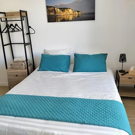 Mutum - 2 Personnes Ou Duplex 5 Personnes , Idéalement Placés à 100m De La *