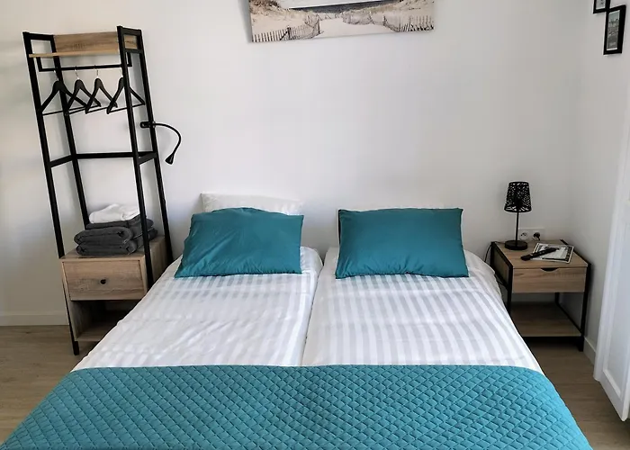 Mutum - 2 Personnes Ou Duplex 5 Personnes , Idealement Places A 100m De La *