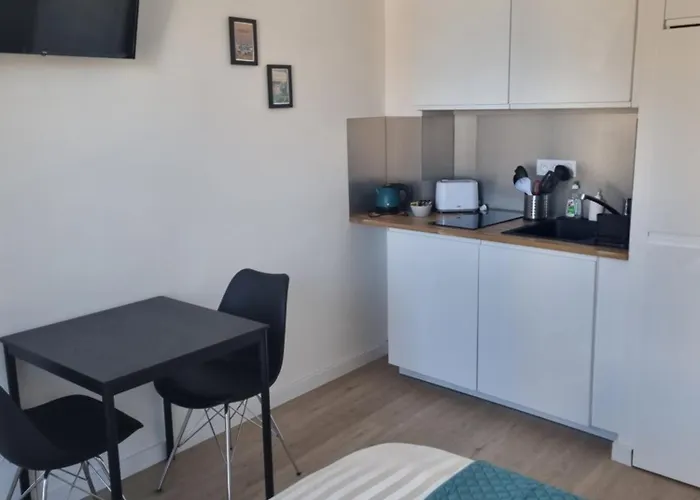 Mutum - 2 Personnes Ou Duplex 5 Personnes , Idealement Places A 100m De La *